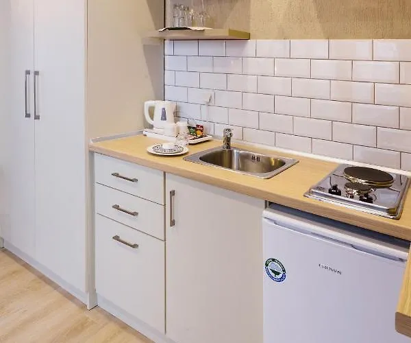 Blossom & Veria (Imathia)